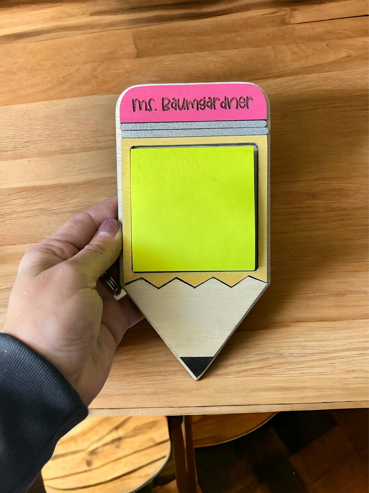 Post it holder