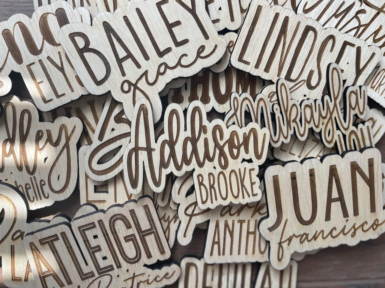 5” engraved name / magnet